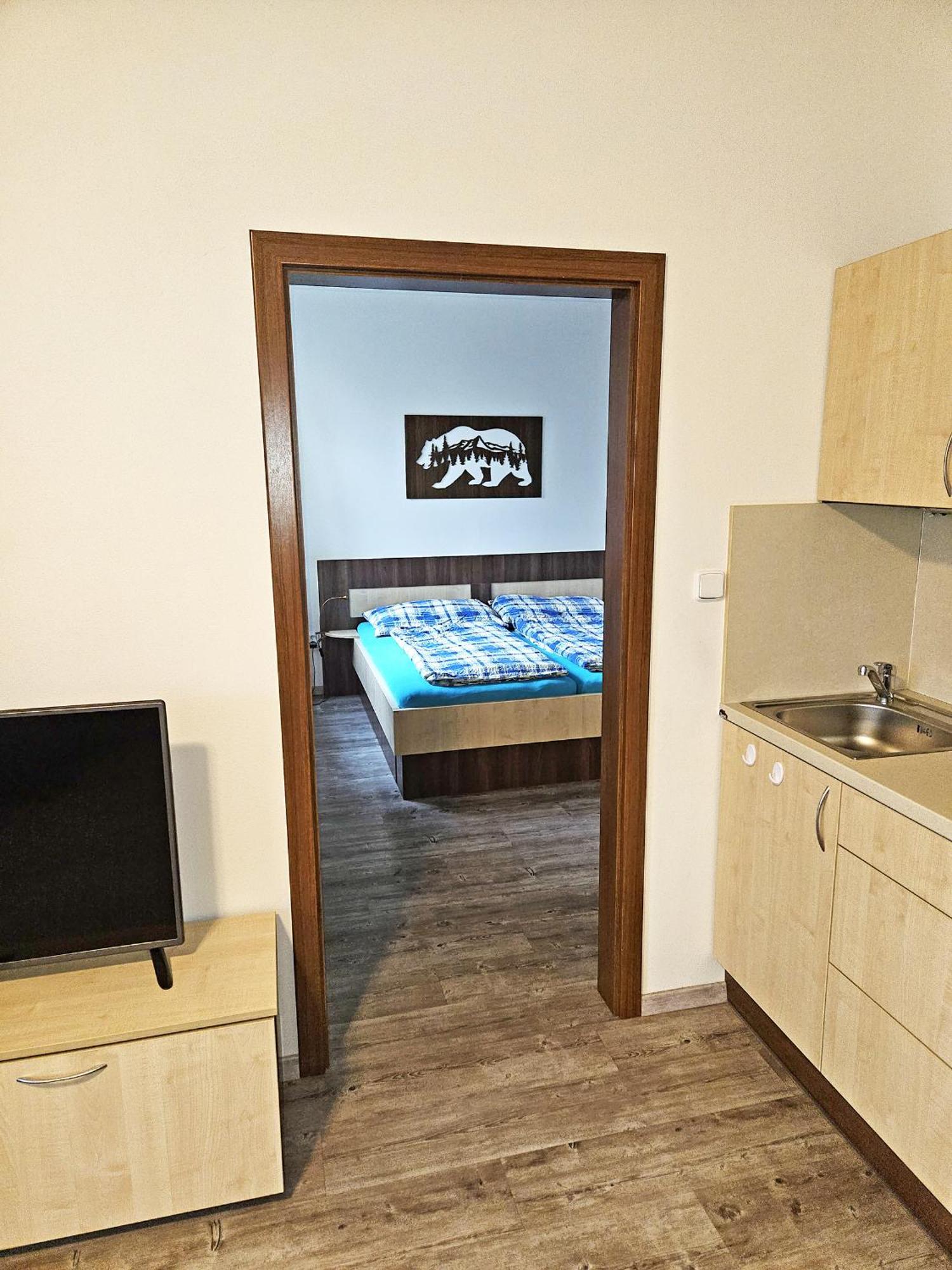 Apartmany Rezac ロキトニツェ・ナト・イゼロウ エクステリア 写真